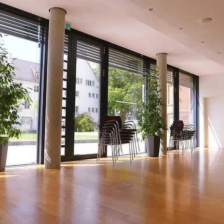 Evangelische Tagungsstaette 3*