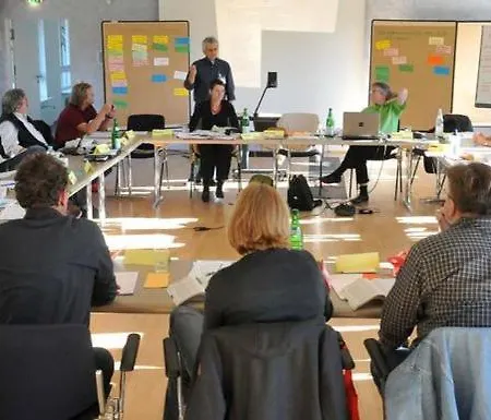 Evangelische Tagungsstaette מלון 3*